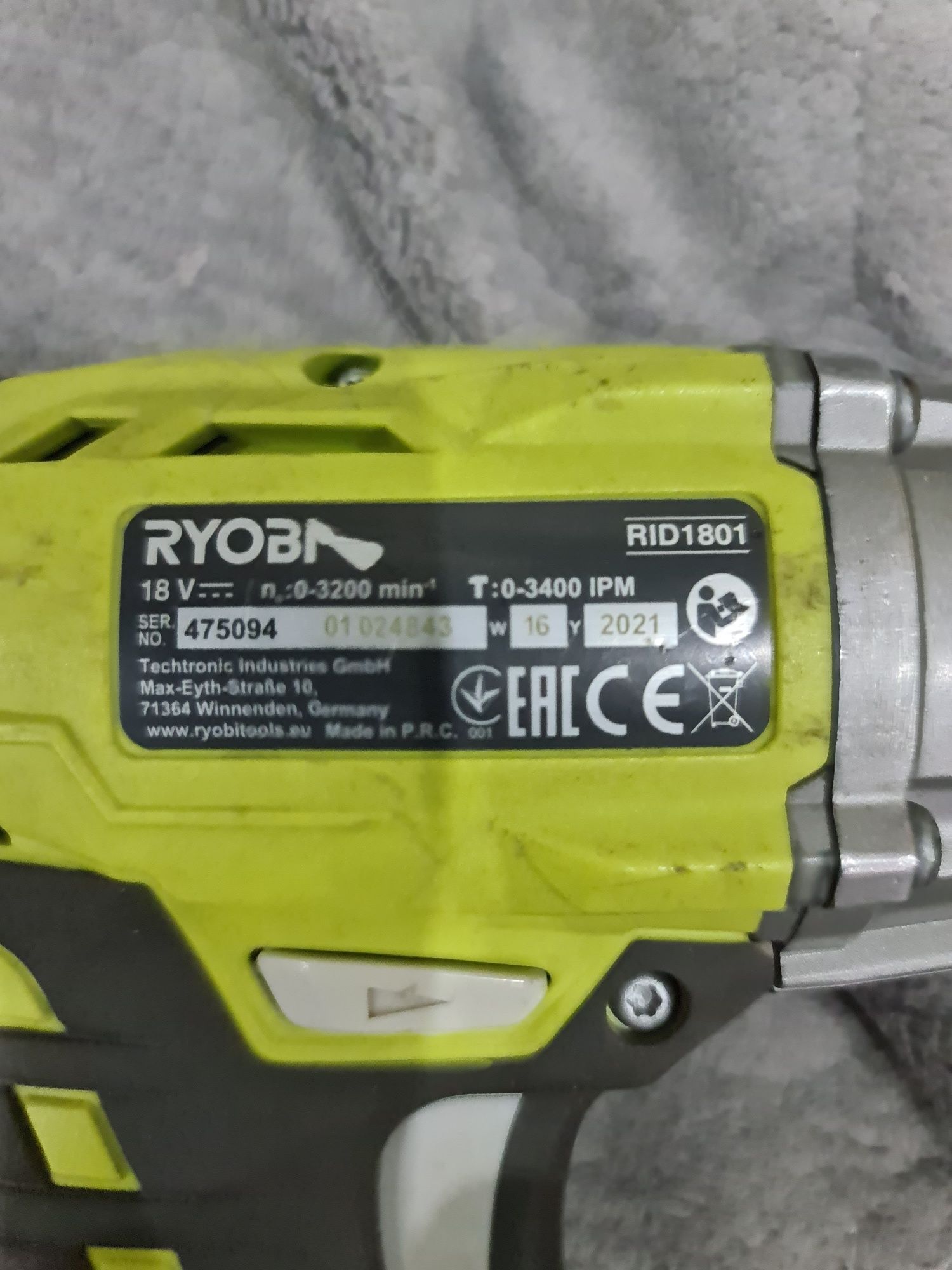 Винтоверт импакт  Ryobi