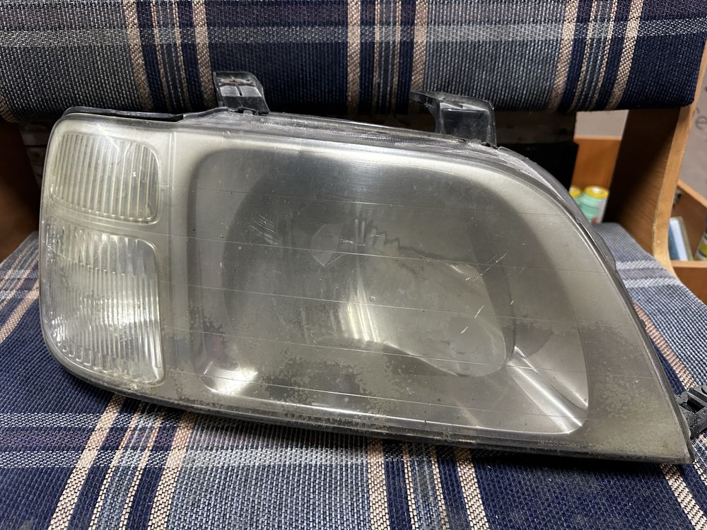 Правая фара Honda cr-v rd1