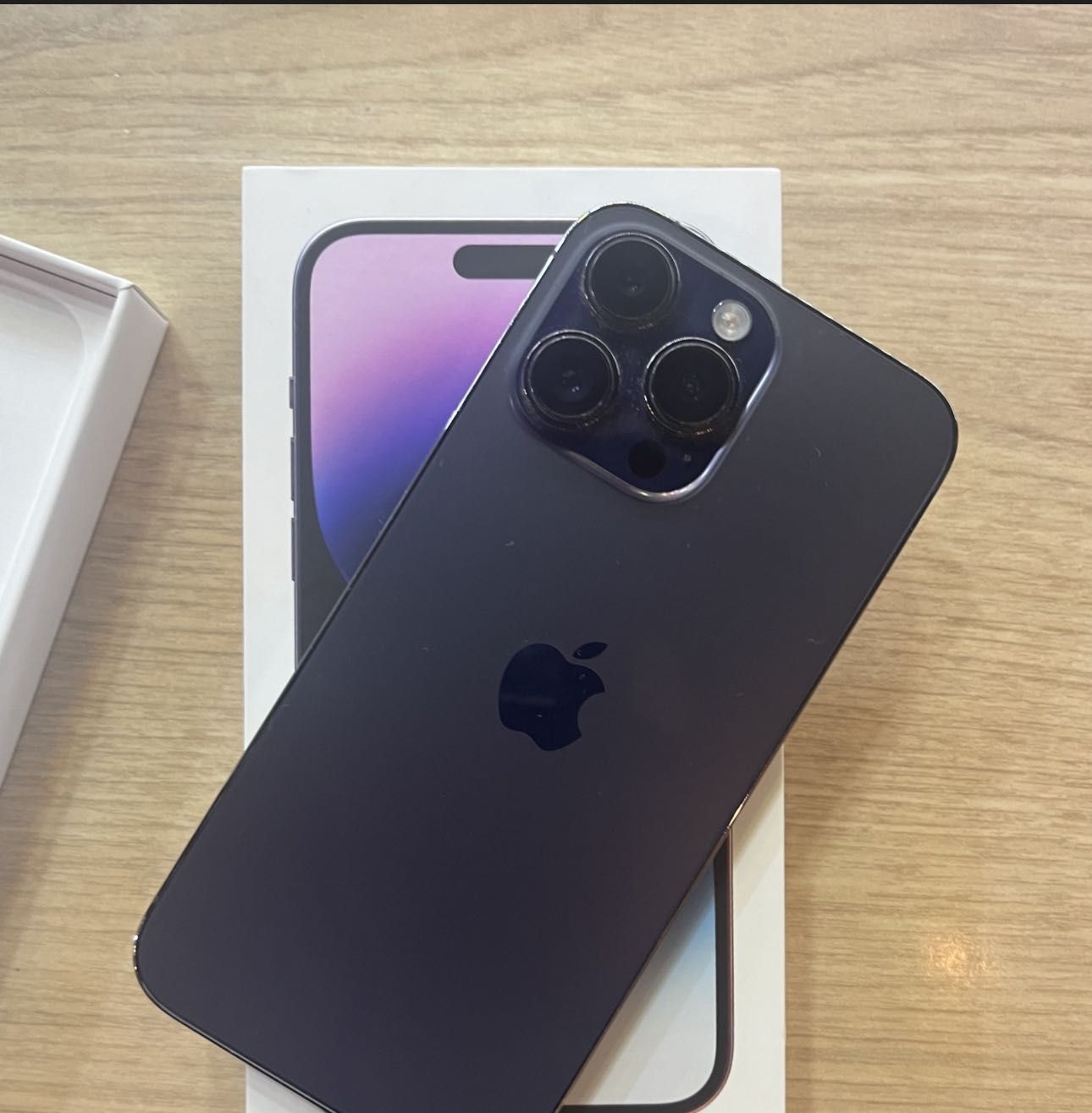 iPhone 14 Pro Max