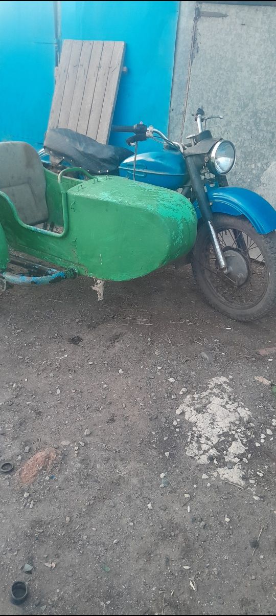 Продам урал на ходу с задней скоростью