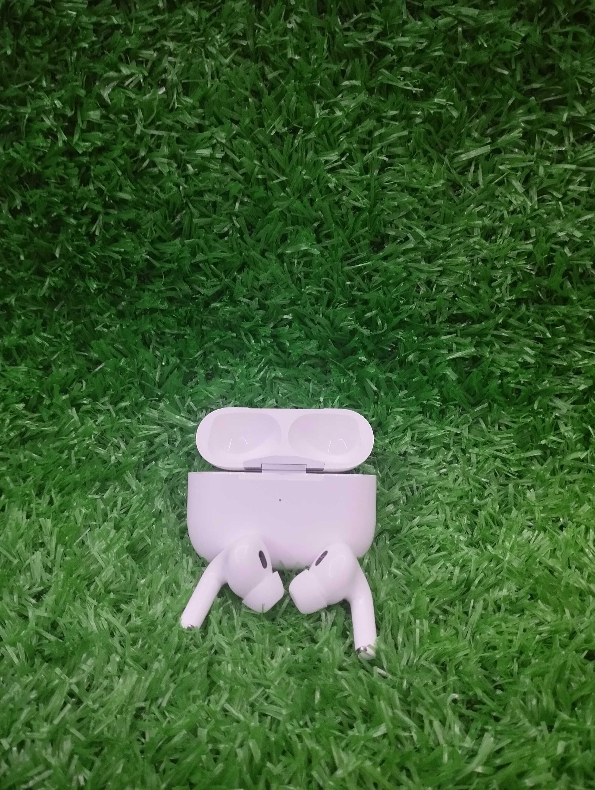 Продам Air Pods Pro аналог