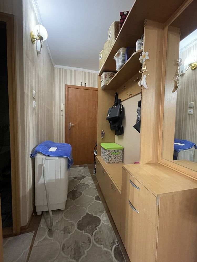 Продается 2х ком. квартира, р-н г-ма Жастар (студгородок)
