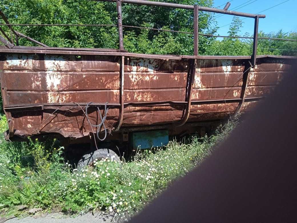 Продам трактор с прицепом