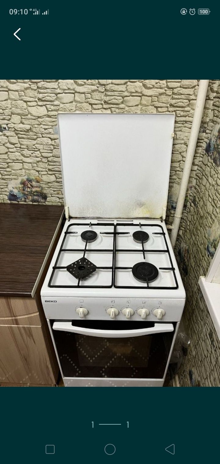 Газовоя плита встрайвоймая с духовкой