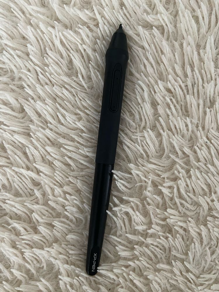 Продаю графический планшет xp-pen deco 03 в хорошем состояний