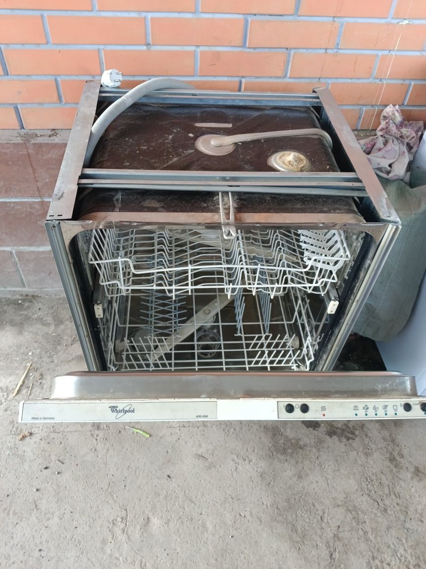 Посудомоечная машина Whirlpool