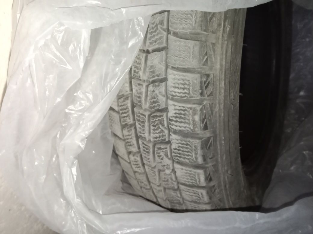 Продам зимние 145х80х13 данлоп