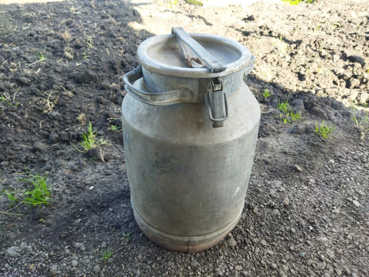 Продам флягу алюминиевая
