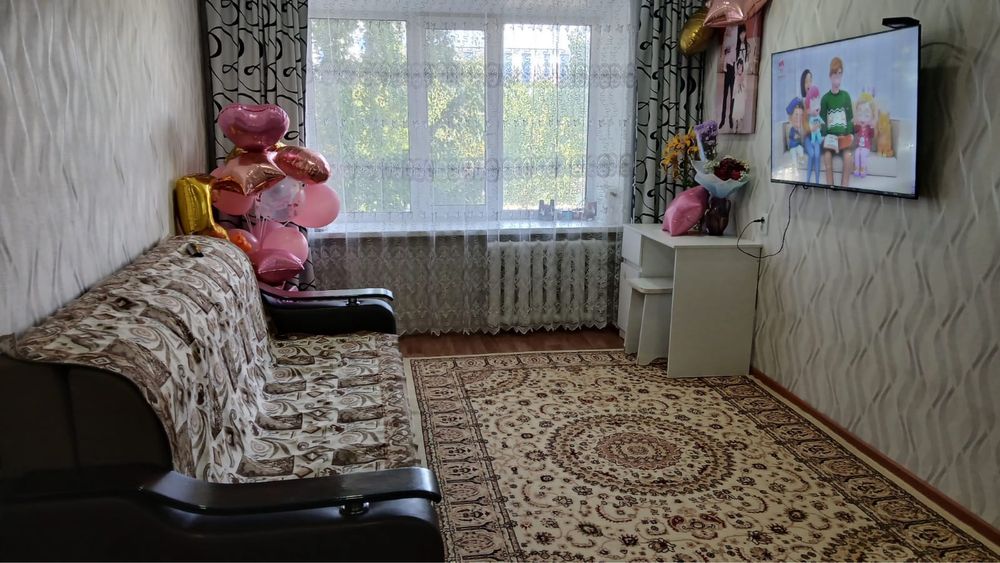 Продам, уютную, теплую, светлую двухкомнатную квартиру