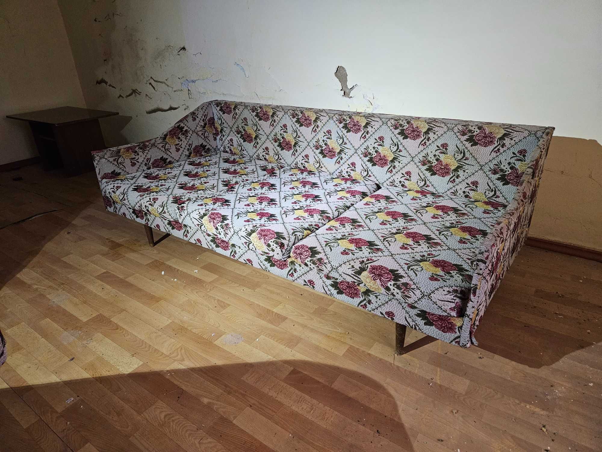 Продам тахту 2000 тенге