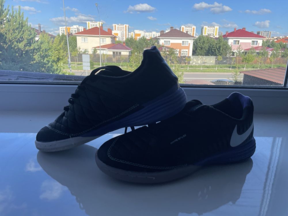 Футзалки Nike Lunar Gato II