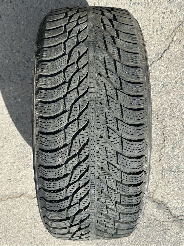 Зимняя резина 275/50 R20 Nokian Hakkapelitta Нокиан хакапелита