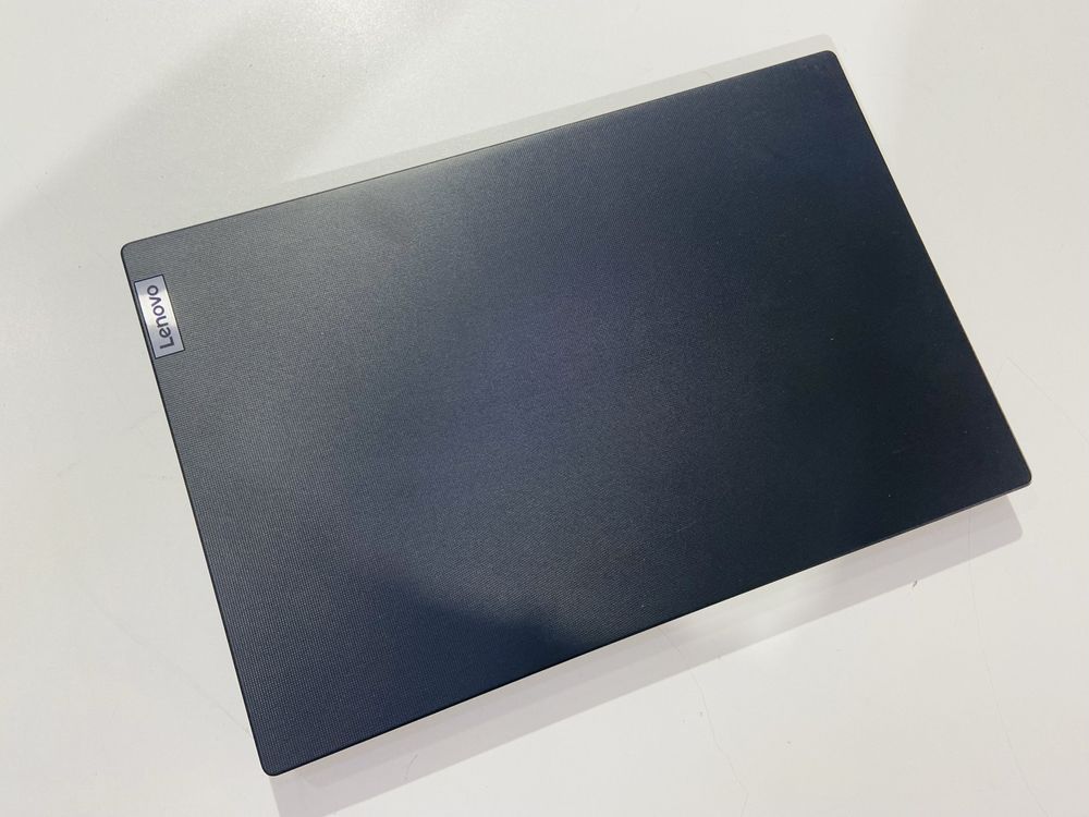 Рассрочка! Lenovo IdeaPad V15 - Ryzen 3 5425U/8Gb/SSD256Gb/Radeon