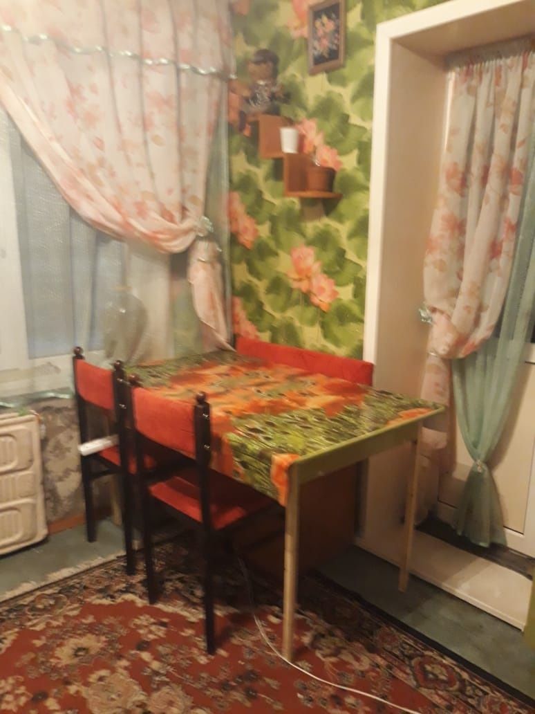 Продам  в  рассрочку 1 комнатную квартиру в районе 8 школа