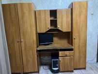 Продам срочно шкафы, компьютерный стол
