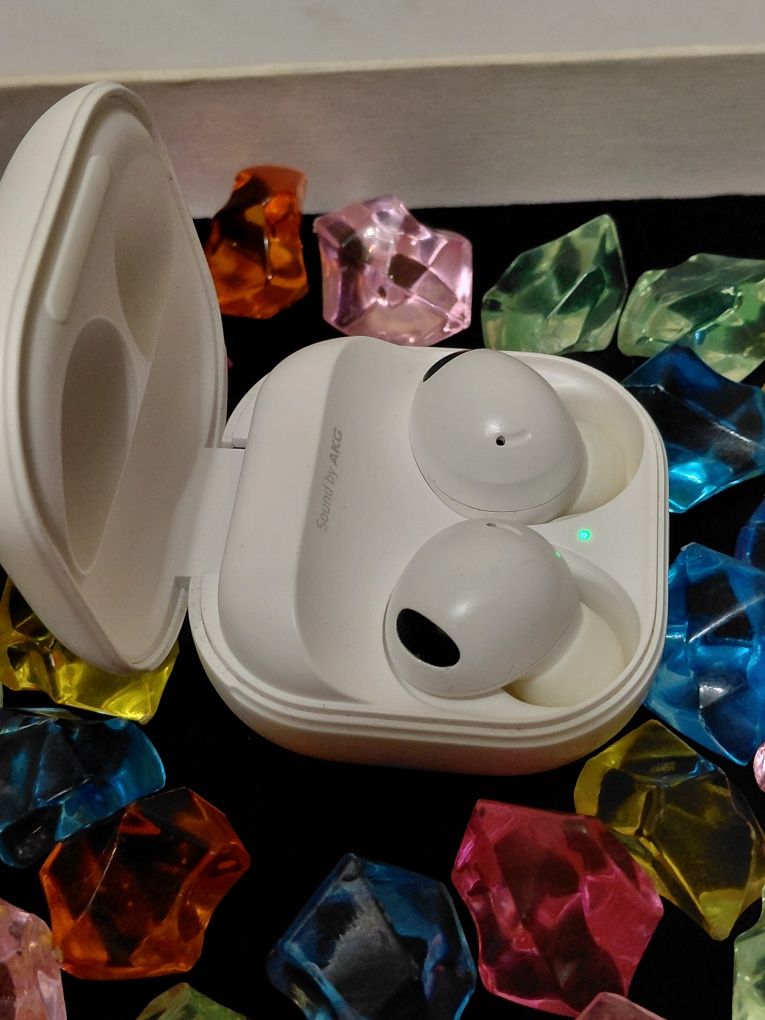 Samsung Galaxy Buds 2 Pro