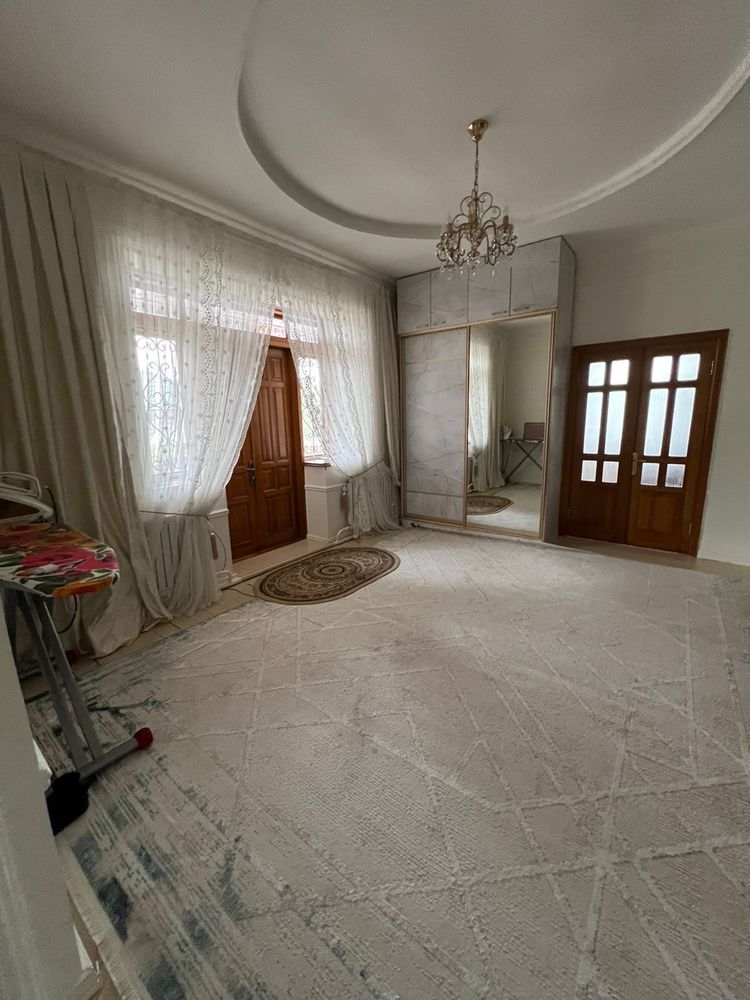 Продам дом.С мебелью,с техникой.Сарай,гараж,баня,казан ошак все есть