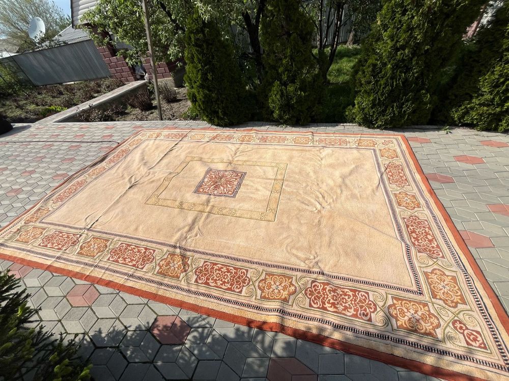 Продам ковер шерстяной советский 2 шт