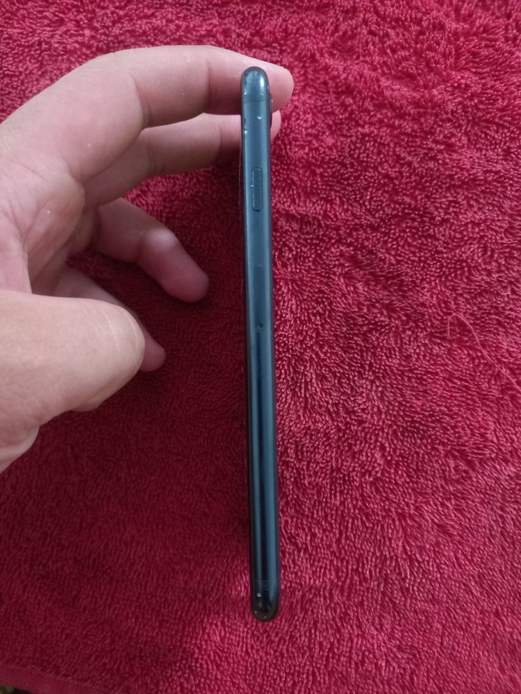 Iphone se 2022…..