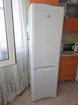 Холодильник Indesit двухкомпресионный