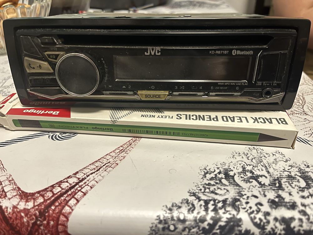 Автомагнитолла JVC