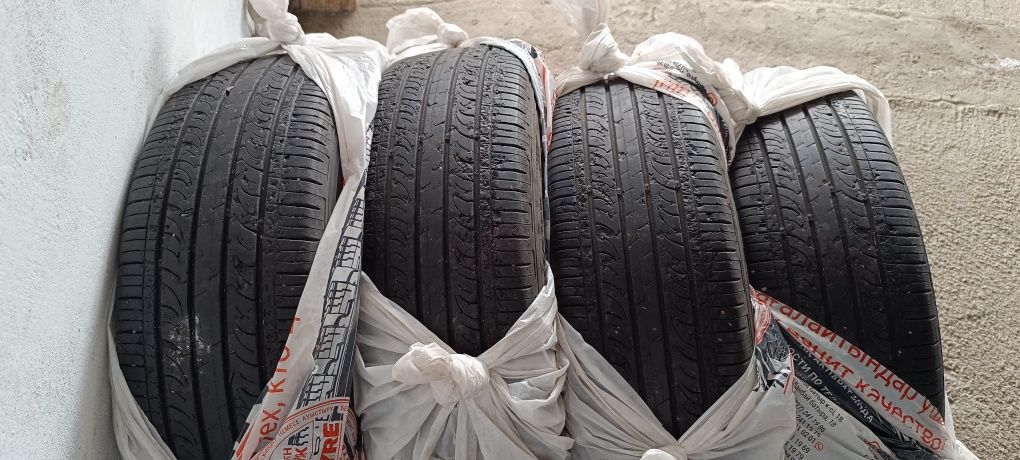 Продам б/у Шины NEXEN 205/65/16 летние б/у