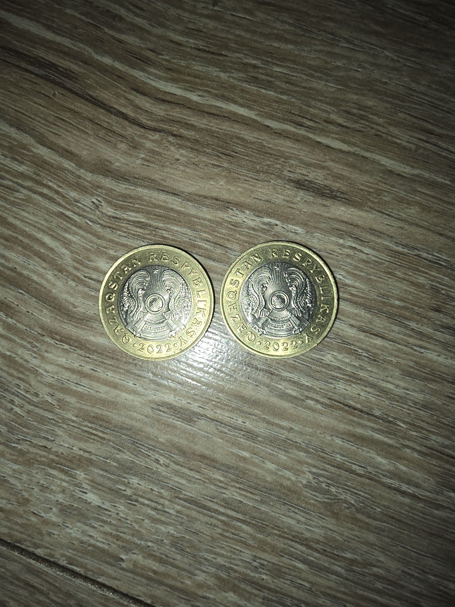 Продам сакские монеты