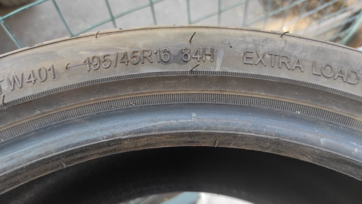 Комплект шин 195/45 R16
