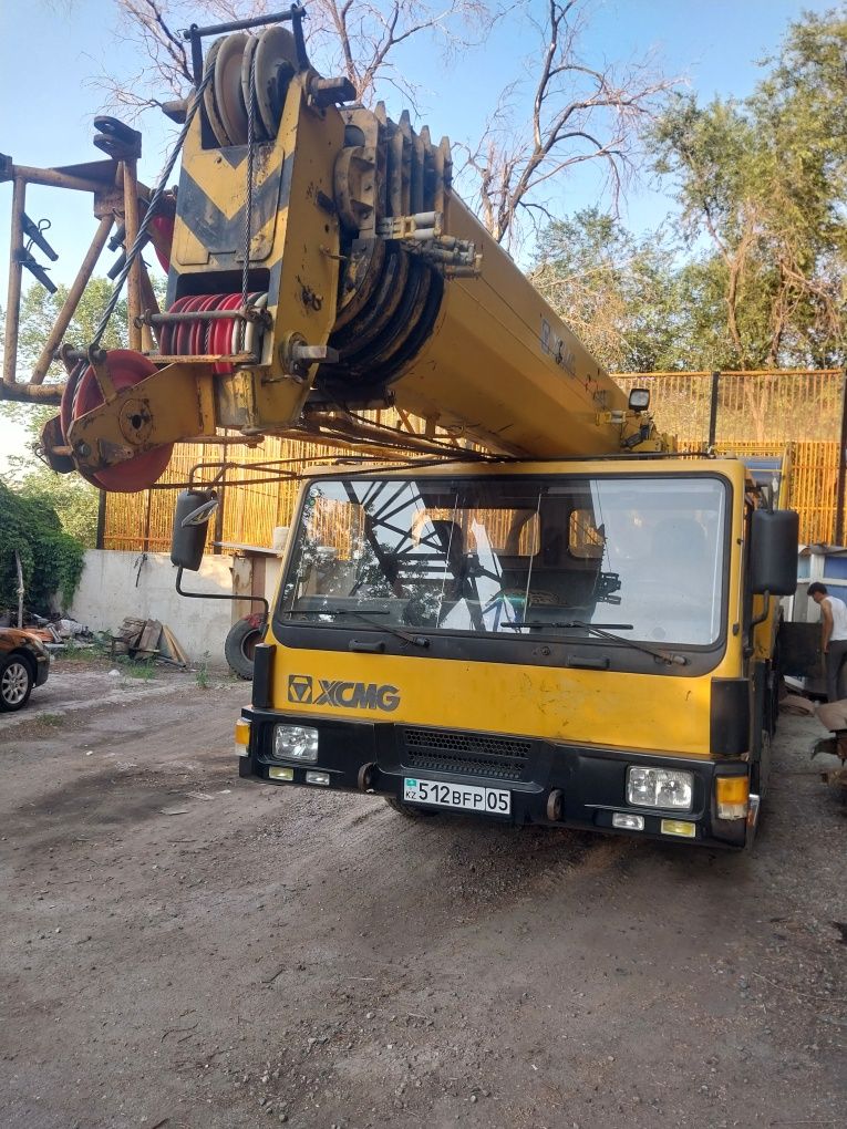 Аренда Автокран китайский XCMG 25 K5 Услуга Автокран китайский кран