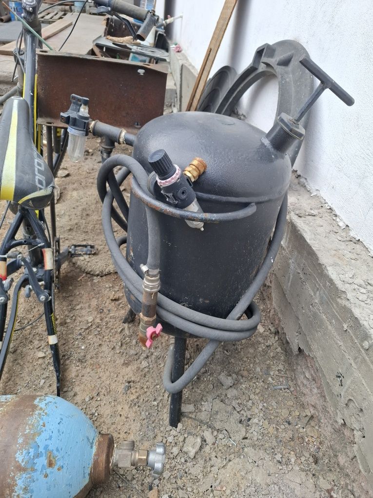 Пескоструйный аппарат