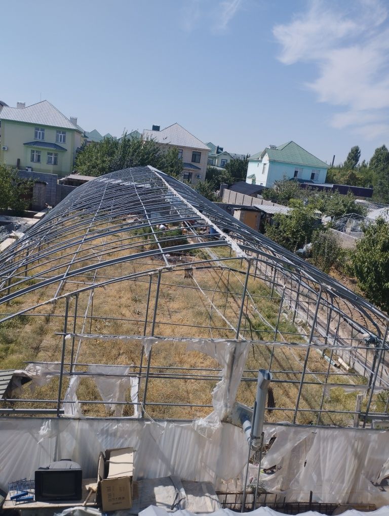 Теплица, жылыжай