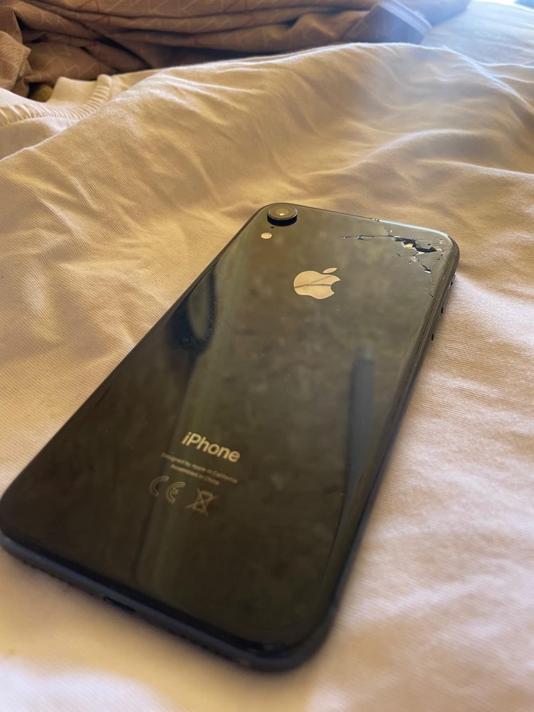 Iphone XR 64gb 40 000