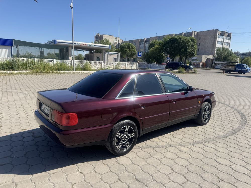 Срочно! Ауди А6 автомат