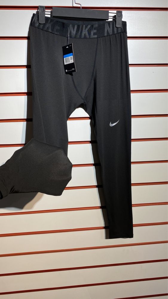 Компрессионное бельё ( рашгард ) 5 в 1 Nike в Алматы