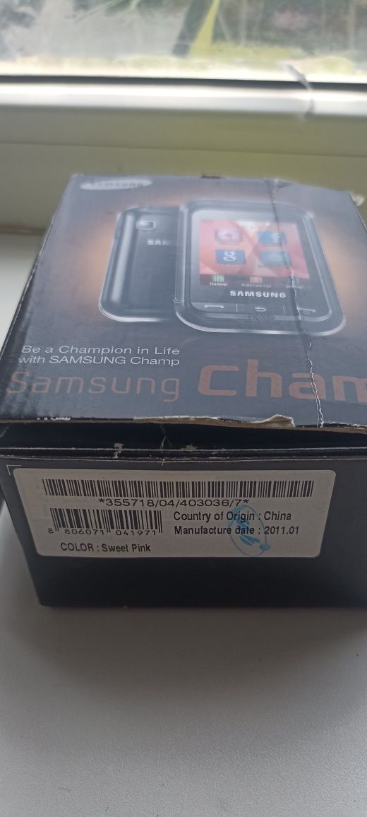 Телефон Samsung Champ
