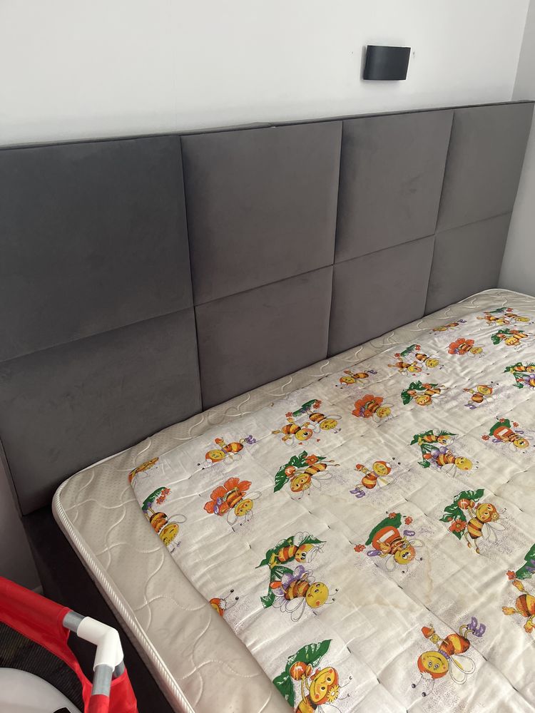 Продается кровать в связи с ремонтом ! Купили год, назад без дефектов!