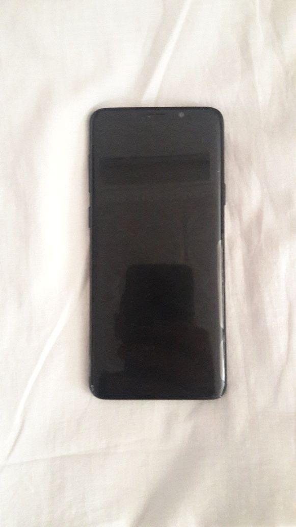 Samsung galaxy s 9 плюс 128Gb