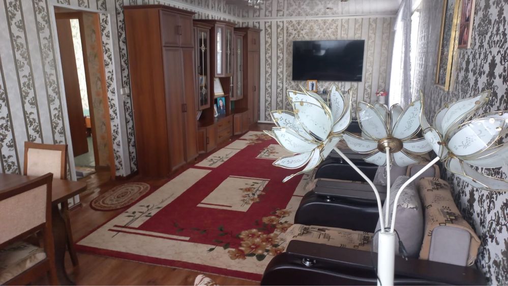 Продам дом в с. Златополье