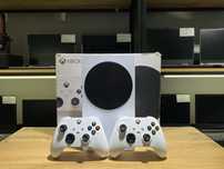 Игровая приставка XBOX Series S, 512 GB SSD, 2 джойстика, 10280/А10