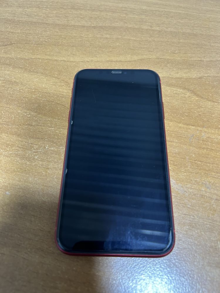 iPhone 11 64gb red