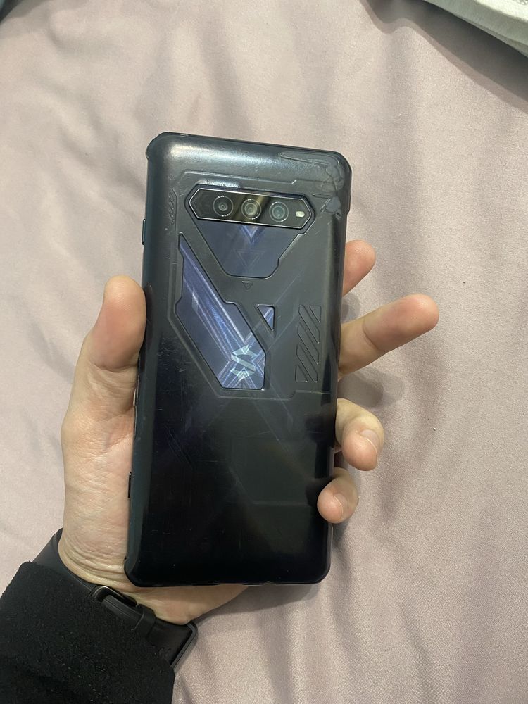 Продам игровой тел. Black Shark 4