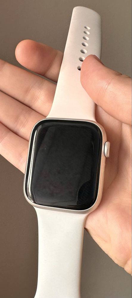 Apple watch 8 series