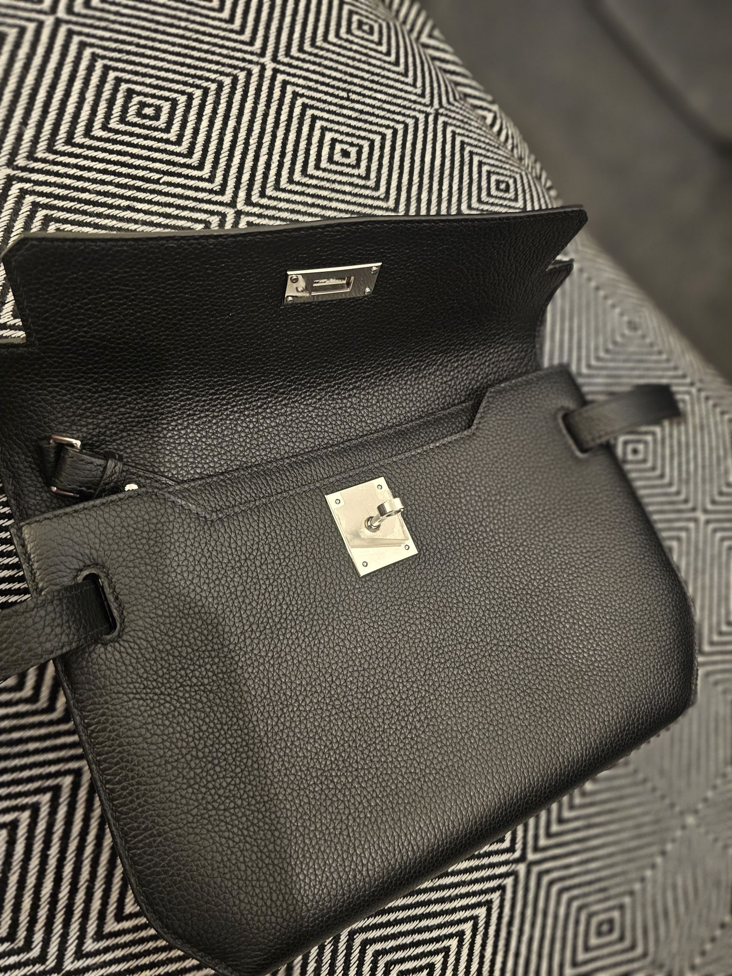 Сумка клач Hermès — Kelly Dépêches 25