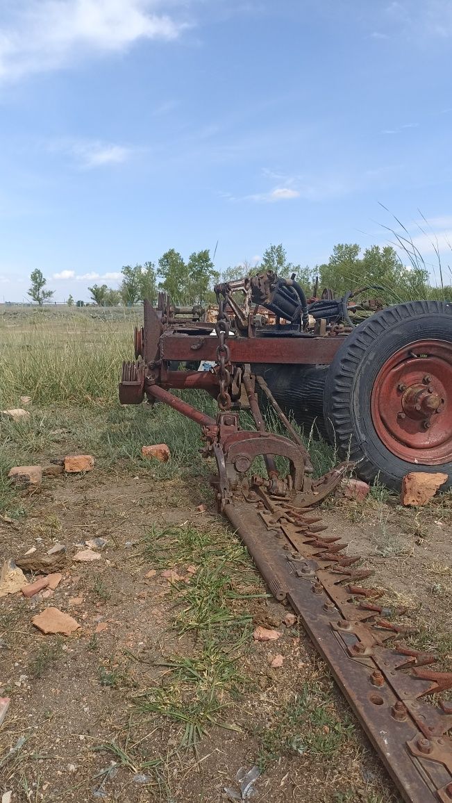 Продам косилку КТП4