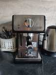 Delonghi кофемашина