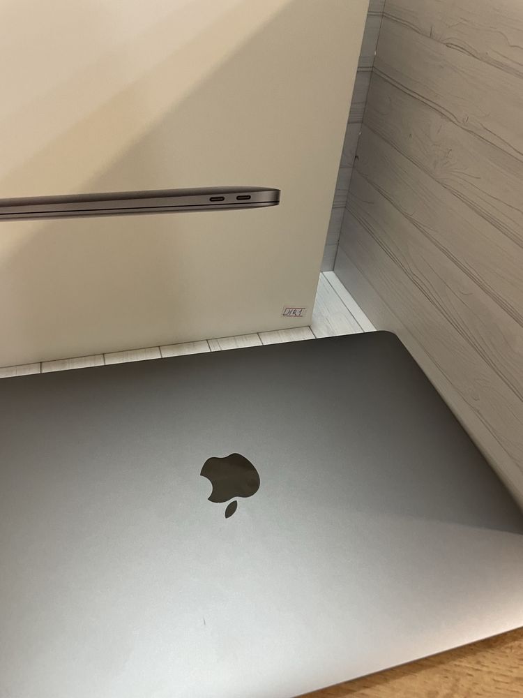 Macbook Air 13 M1/ Макбук Эйр 13 М1