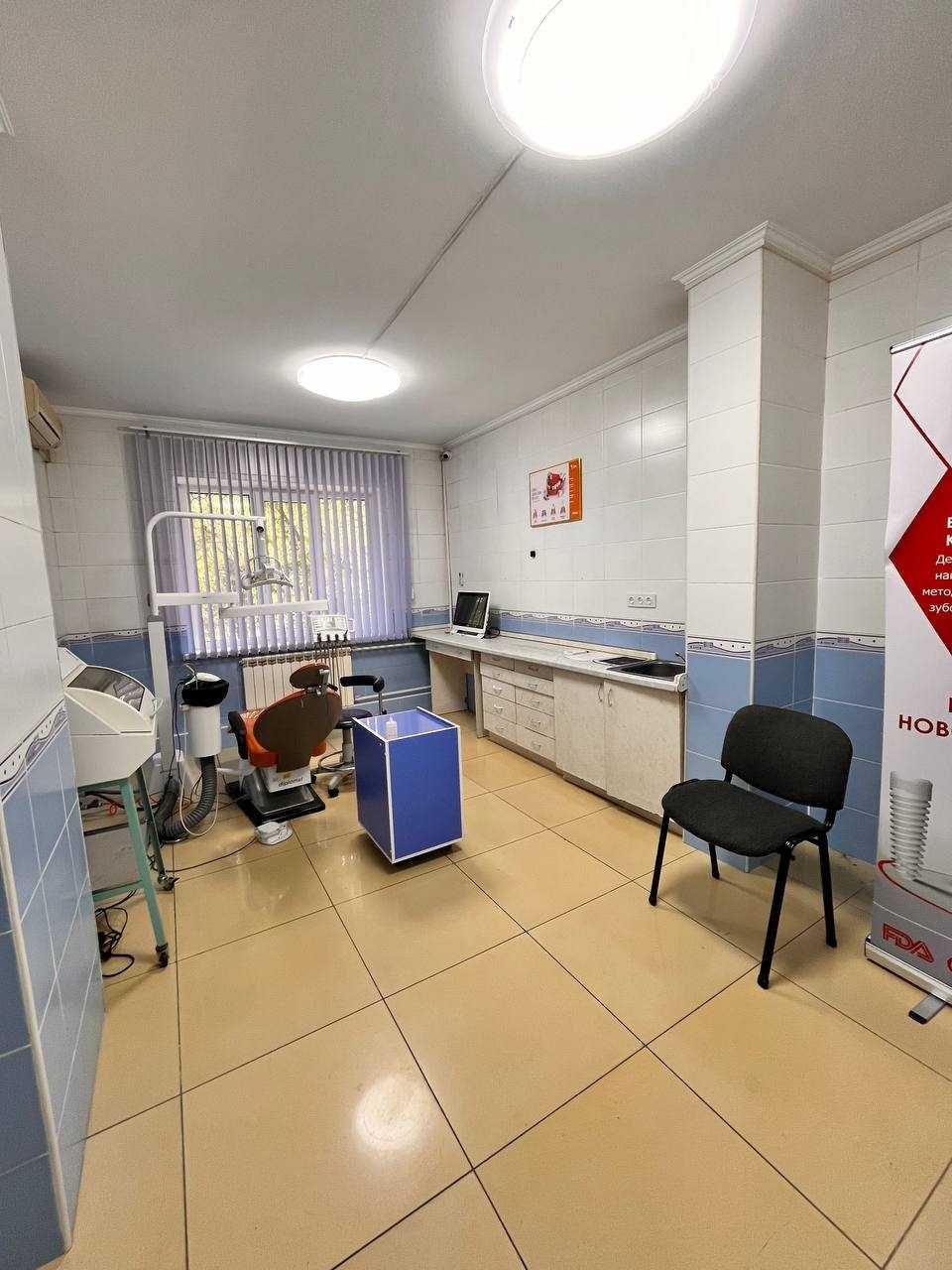 Сдается в аренду стоматология стомкресло кабинет