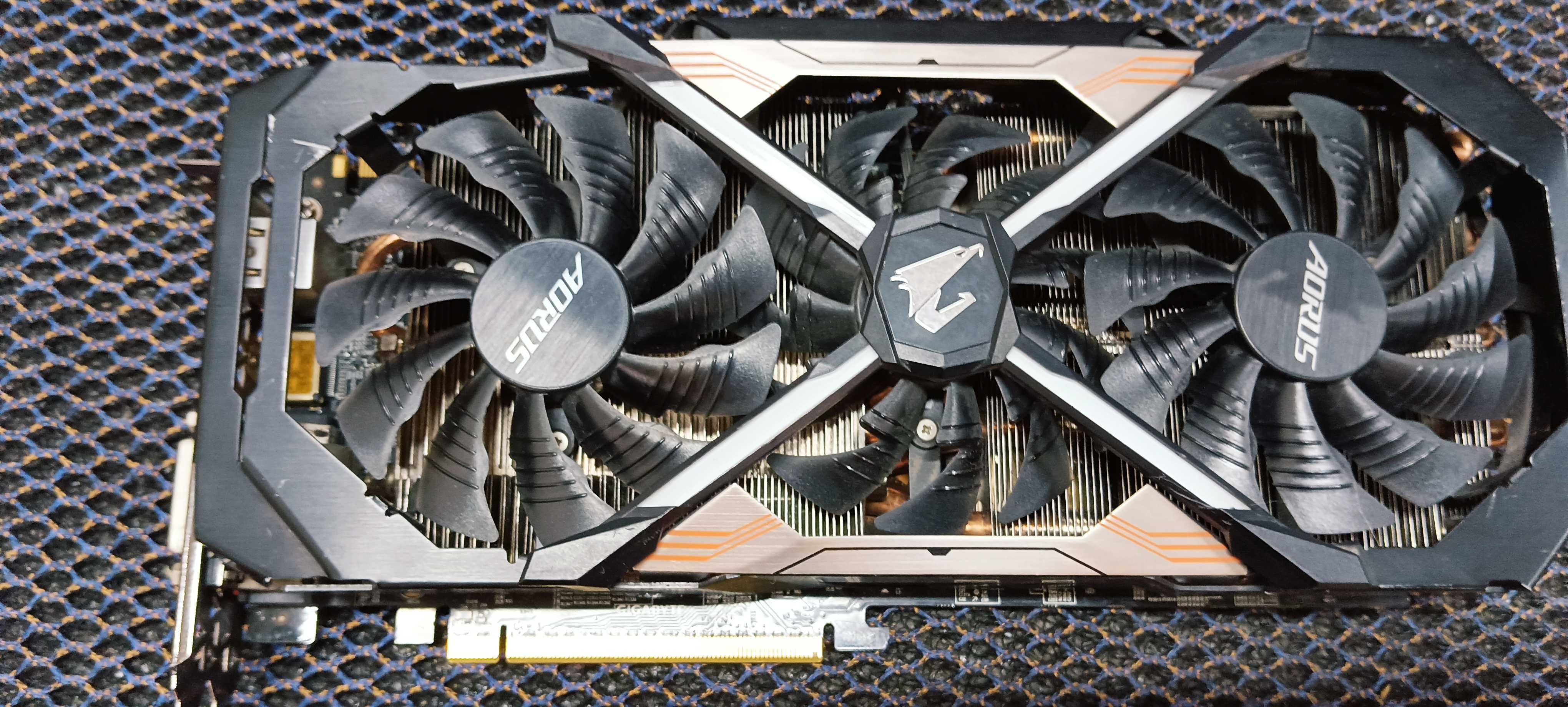 Видеокарты GeForce GTX 1080 Ti-11гб