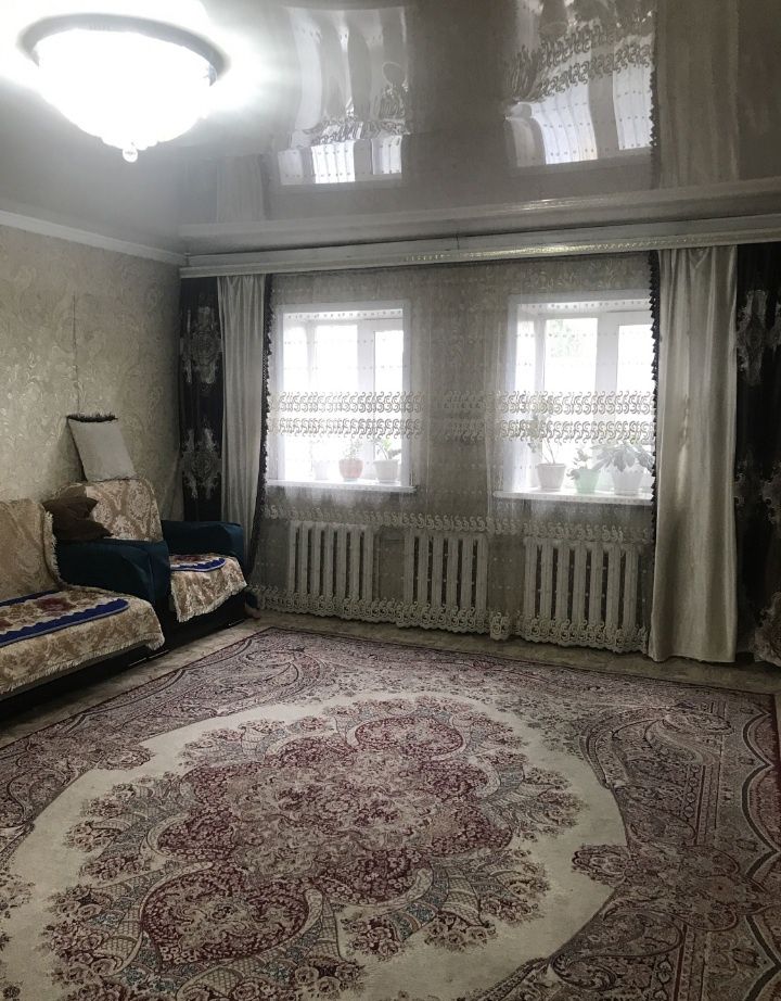 Дом в центре. Район ст.Спартака, развлекательный комплекс Миллениум
