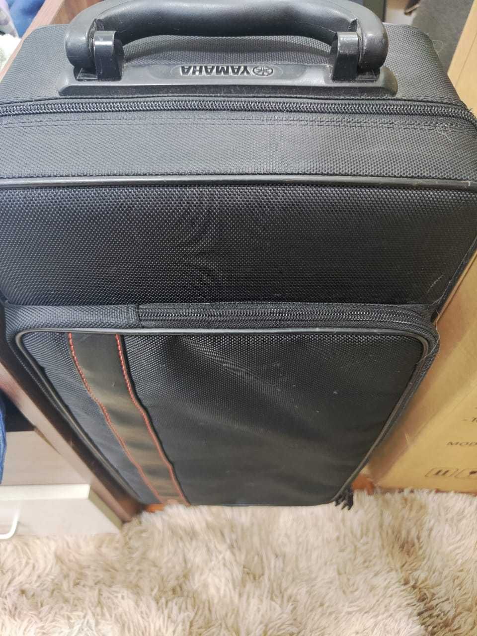 Продам саксофон альт Yamaha
